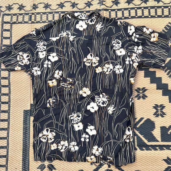 Closed | Men's Short Sleeved Button Down Shirt Hawaiian Motif Black Size Small - Picture 6 of 8